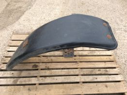 6640 Complete Mudguard R/H 