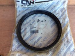 160 Front Hub Seal